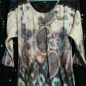 Women's blouse